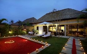 Bali Rich Villa Seminyak